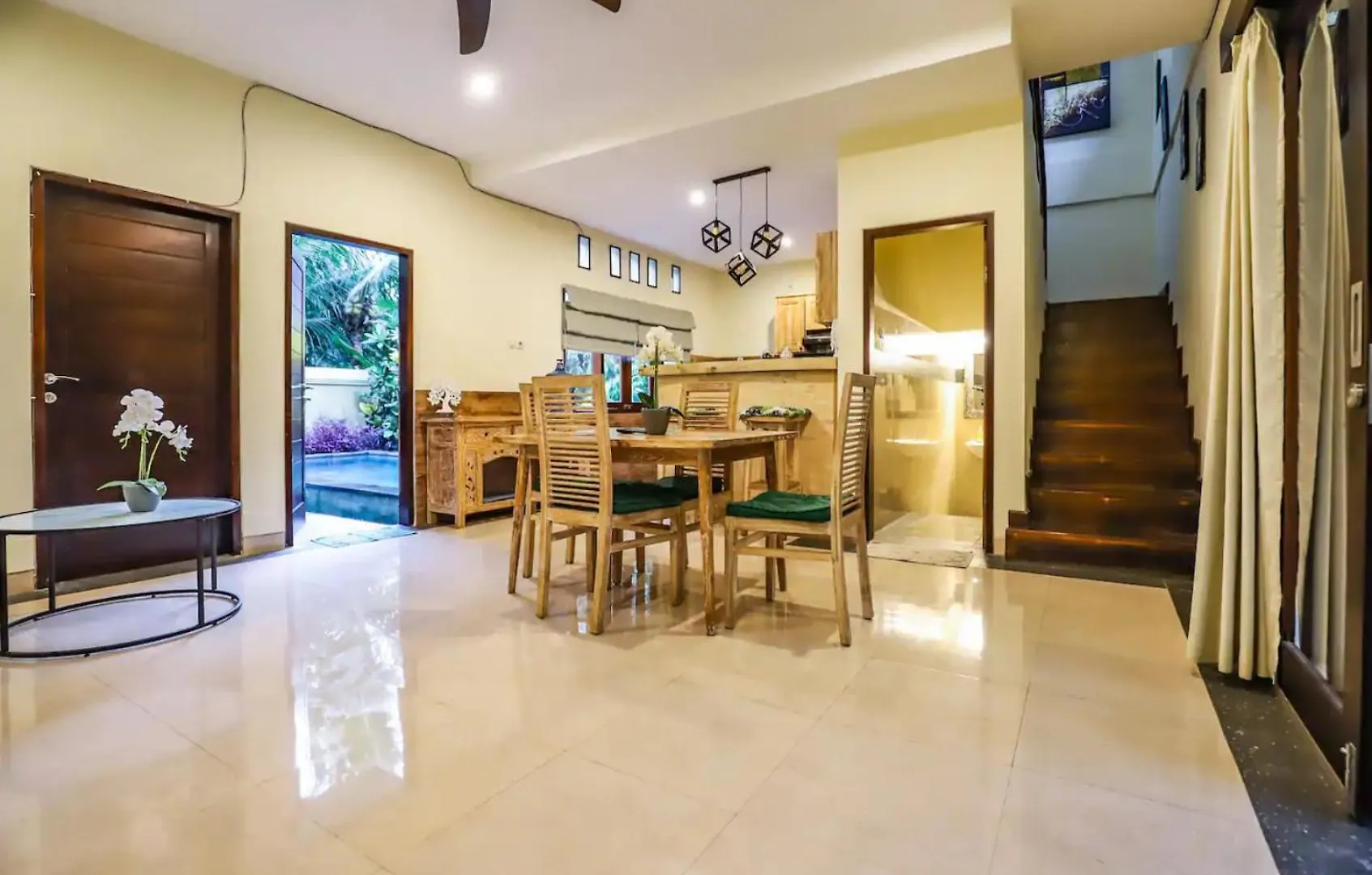 Ubud Legacy Villa Indonesia
