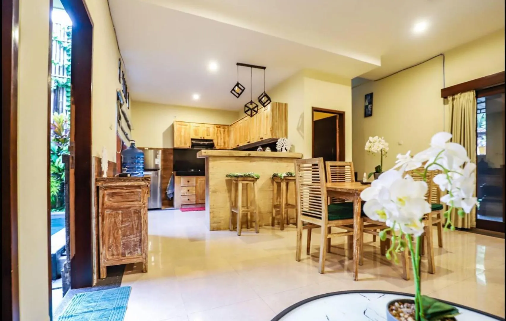 Ubud Legacy Villa 0*,